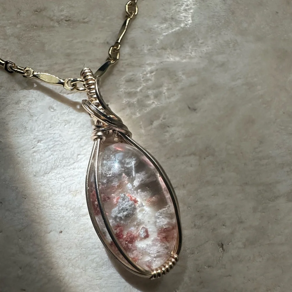 14k Gold Filled Minimalist Petite Lodolite Healing Stone
